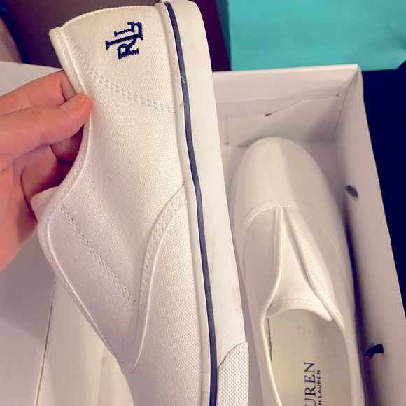 Ralph Lauren size 8 Slip on white shoes - Picture 5 of 7